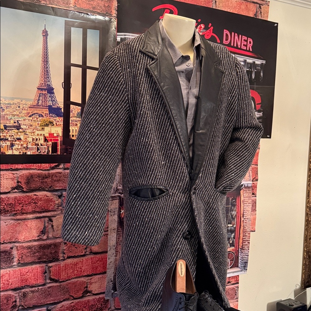Dual Control Over Coat - Picture 11 of 17